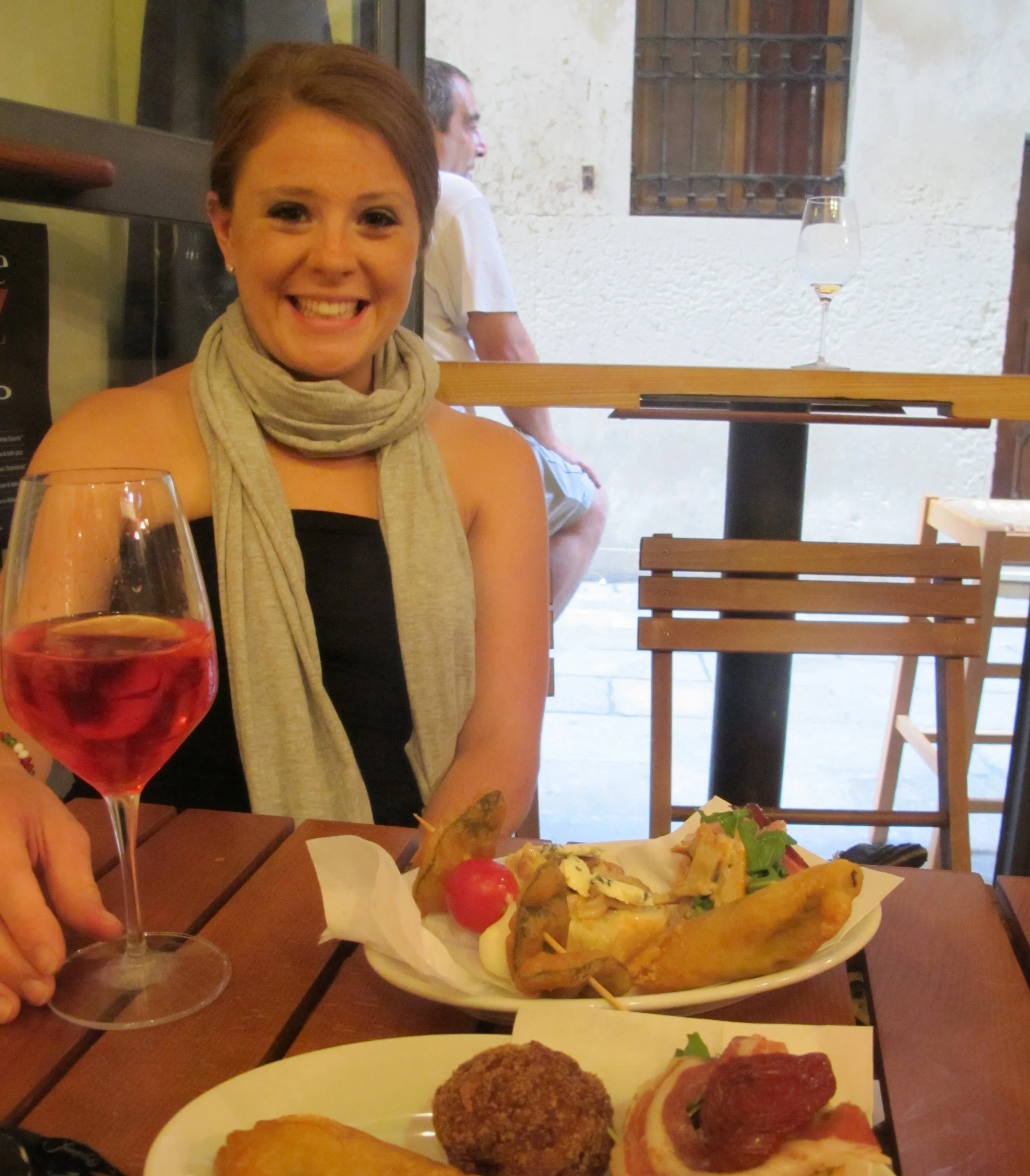 Delicious cicchetti and Venetian spritz in a neighborhood bar