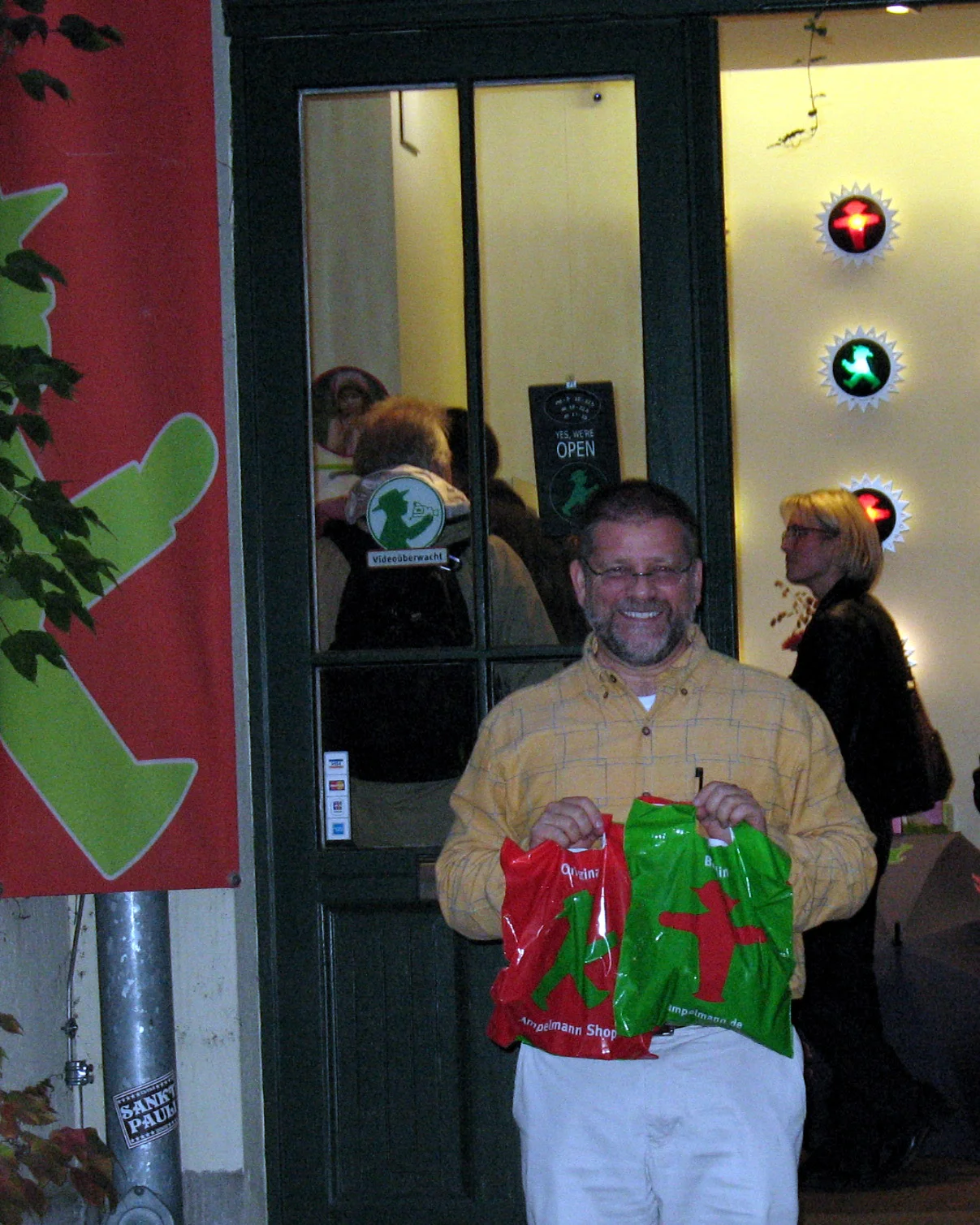 We bought souvenirs at the Ampelmann store