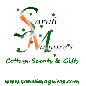 Sarah Maguire's Cottage Scents & GiftsShamrock Spinner Keychain