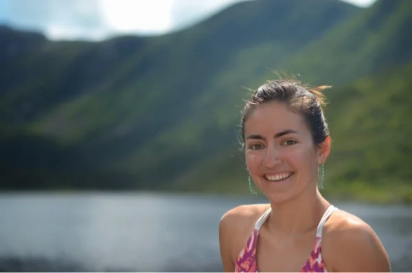 Se moi! Courtesy of Sarah. Note: Raccoon cheeks (windburn!).