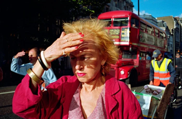 Oxford Street, 2006, by Matt Stuart. Observer