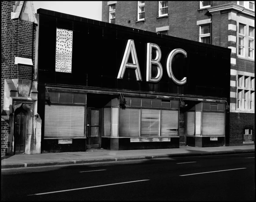 Aerated-Bread-Companys-Shop-1981.-From-the-book-NW1-David-Bailey-840x663.jpg