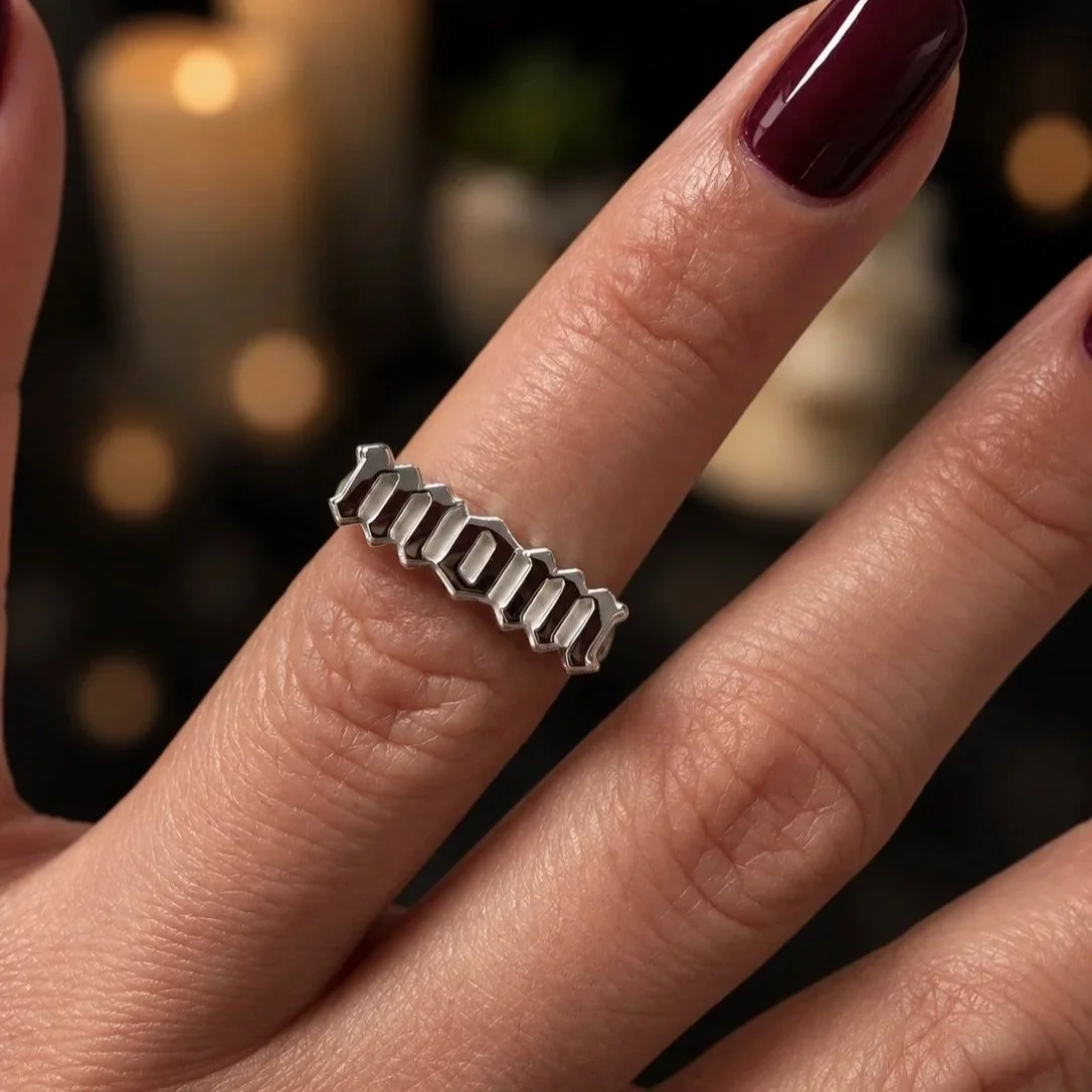 Gothic+Silver+Ring+in+Candlelight.jpg