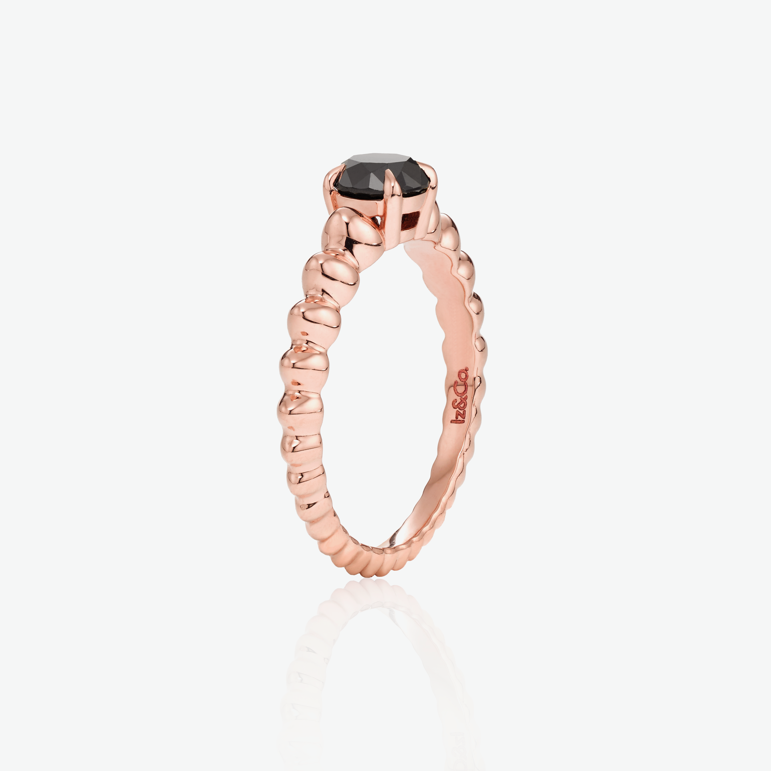 Profile RG Blk Dia Ring.png
