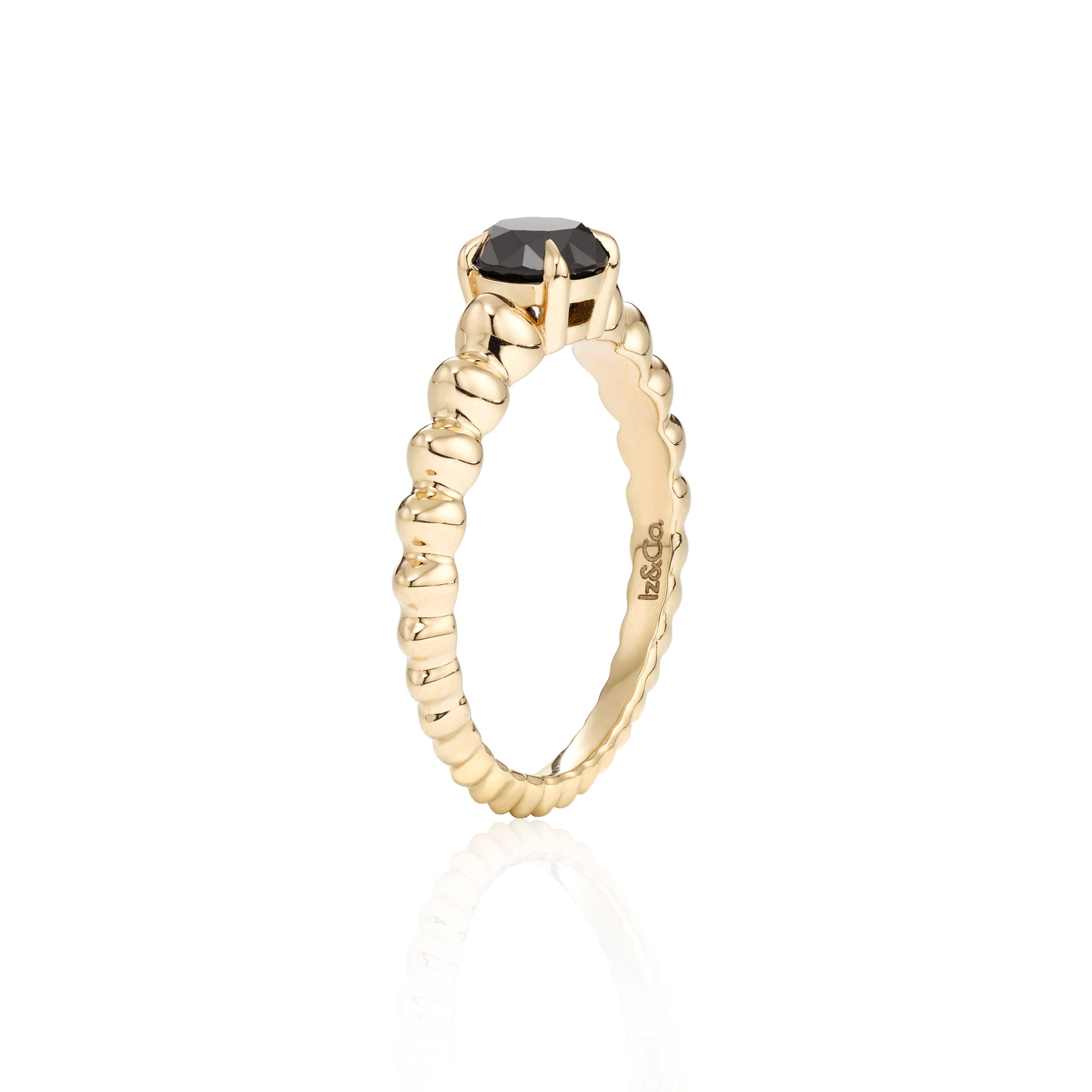 Profile YG Blk Dia Ring.png