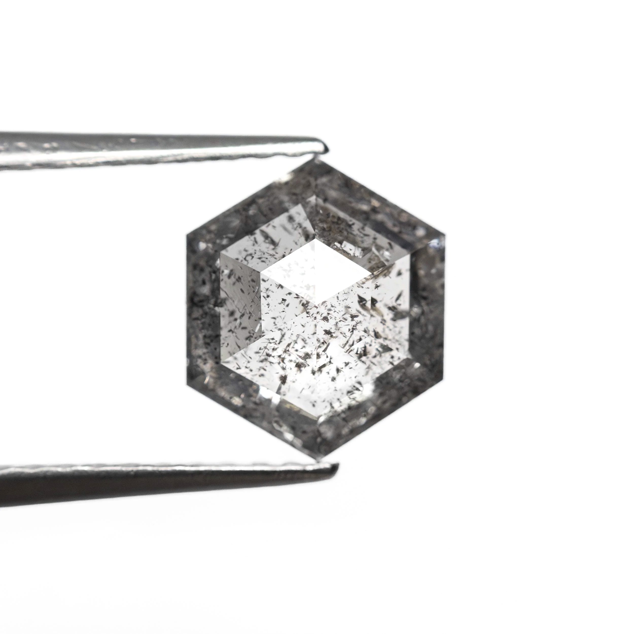 27538-64+1.70ct+8.25x7.03x3.59mm+Hexagon+Rosecut+2.jpg