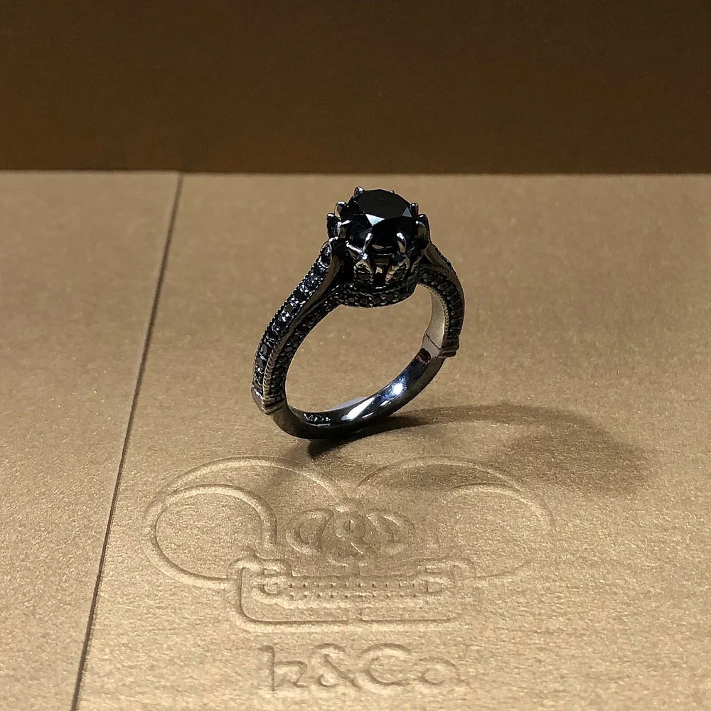 Royal Black Diamond Ring — Iz&Co display picture 2