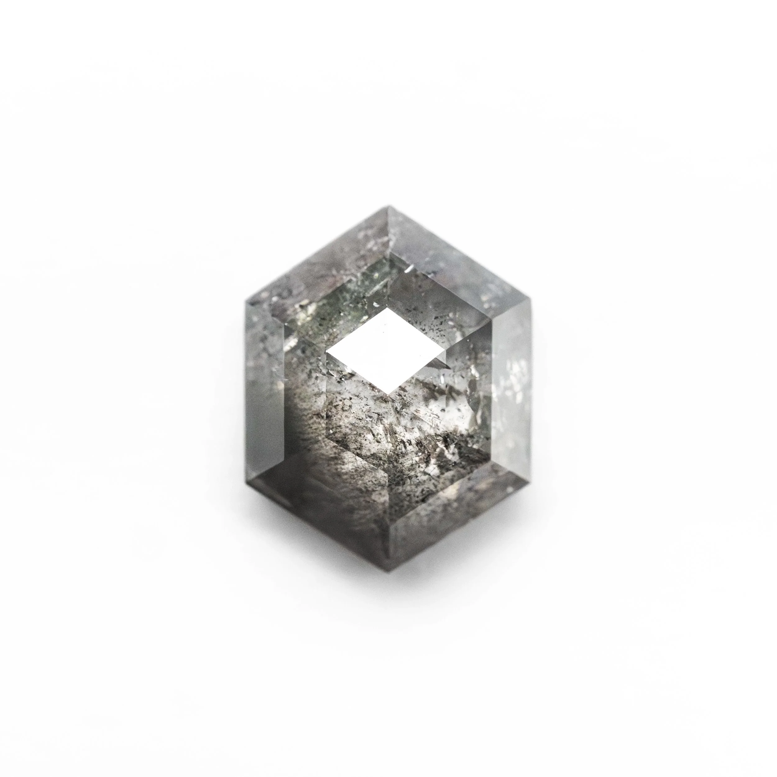 27539-29+1.40ct+7.94x6.17x3.28mm+Hexagon+Rosecut+1.jpg