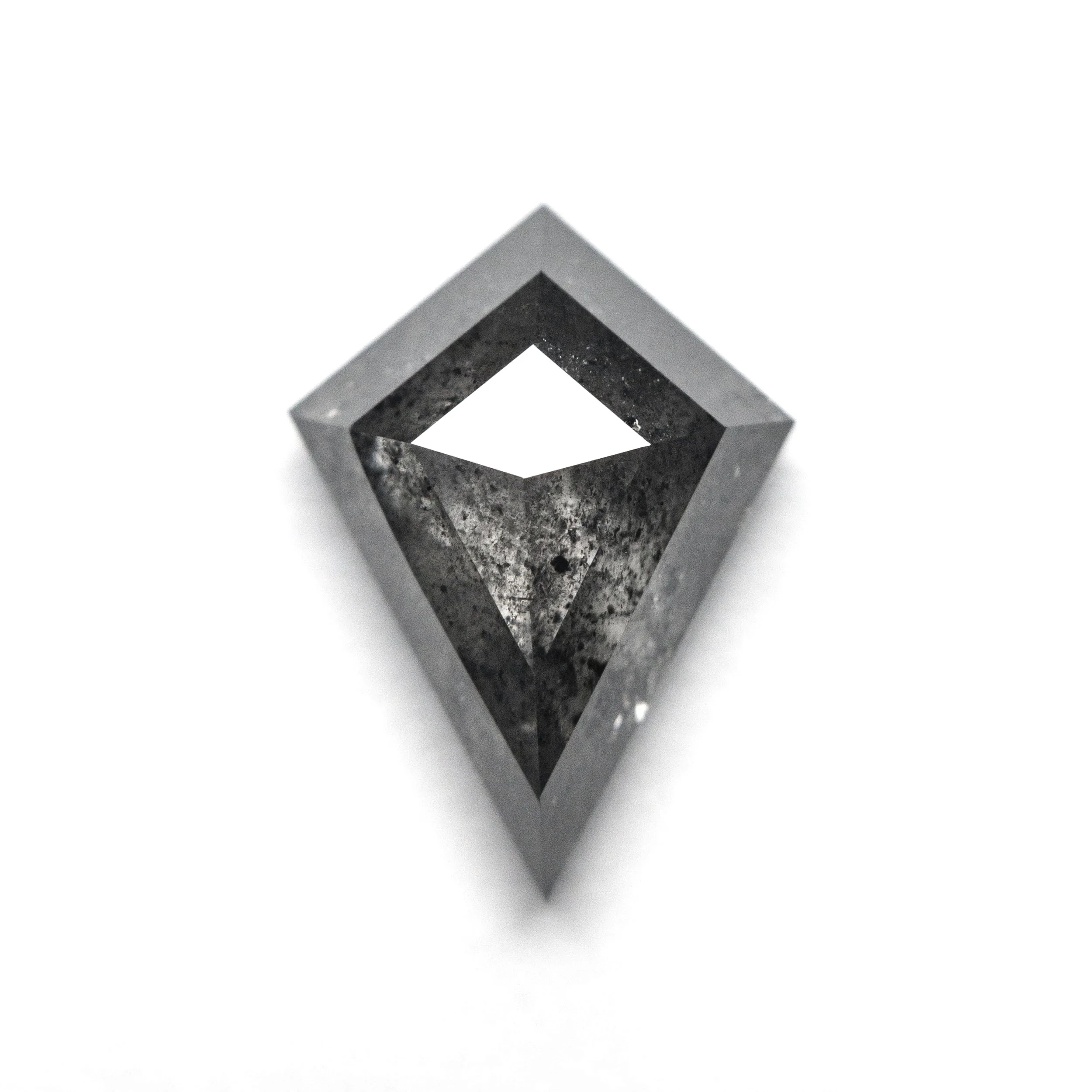 27224-16+2.93ct+12.66x9.29x4.30mm+Kite+Rosecut+1.jpg