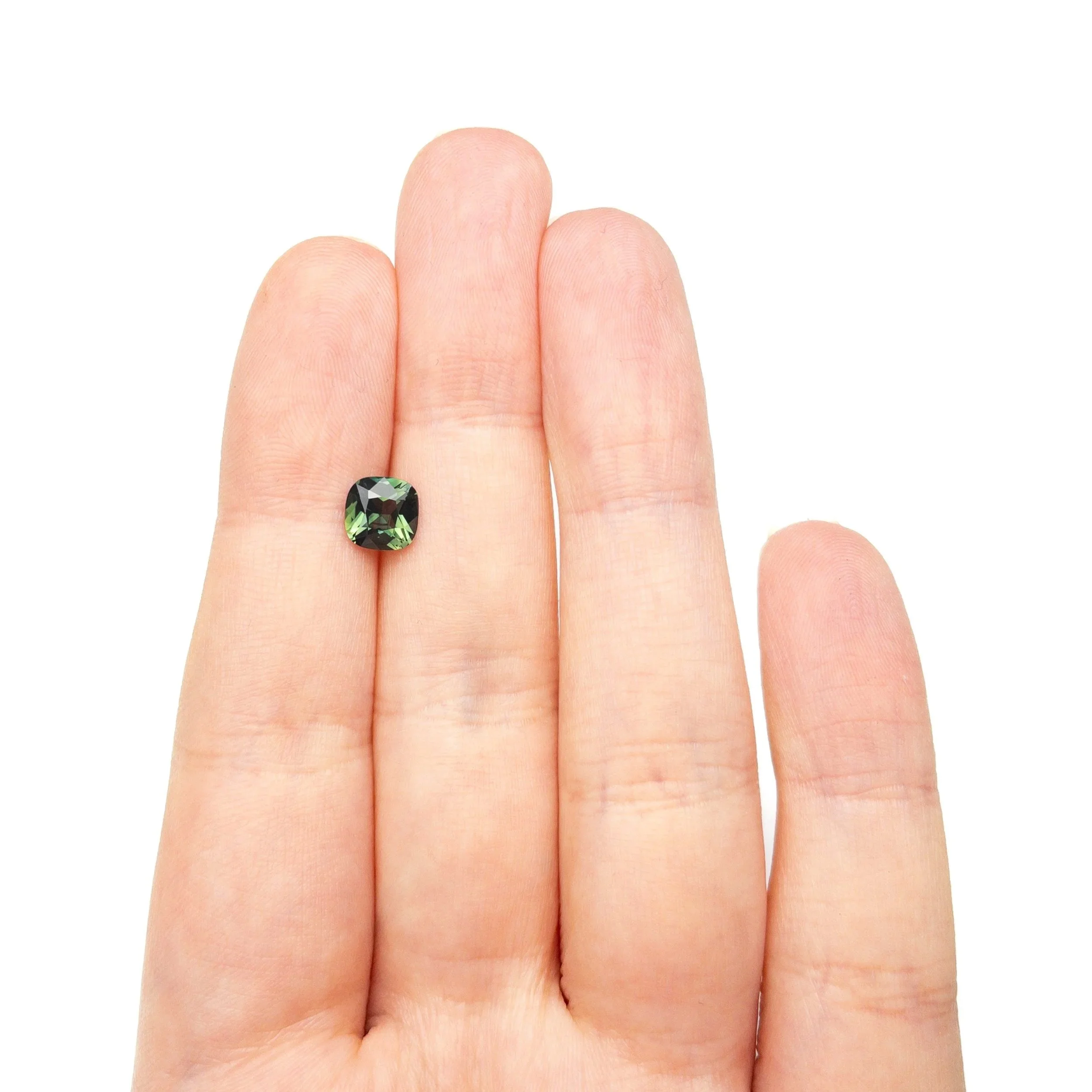 27152-01+1.43ct+6.51x6.50x4.02mm+Cushion+Brilliant+Sapphire+3.jpg