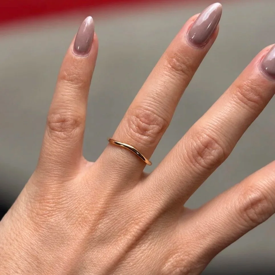 Glossy+Mauve+Nails+and+Gold+Ring.jpg