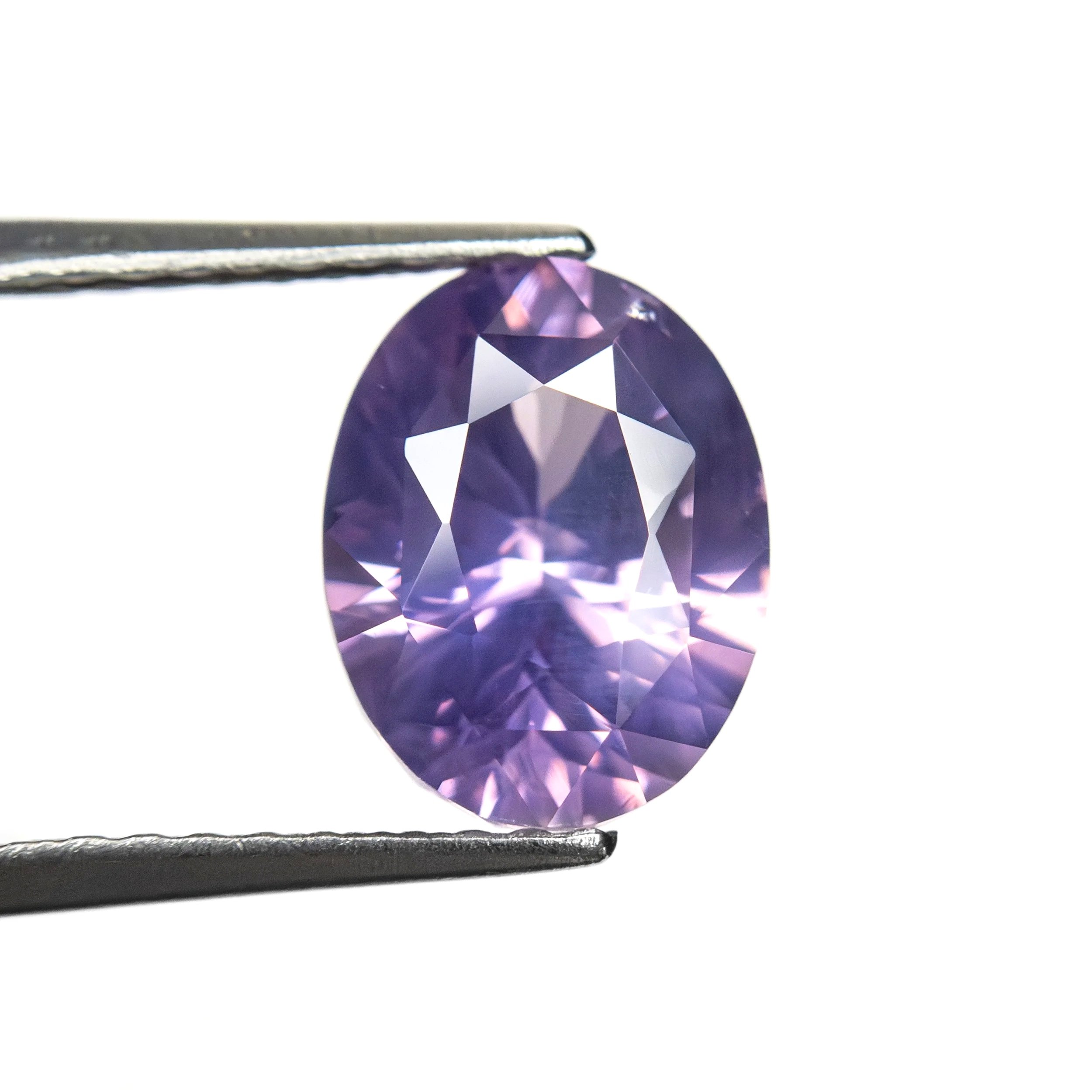 27446-01+2.57ct+8.67x6.72x5.12mm+Oval+Brilliant+Sapphire+2.jpg
