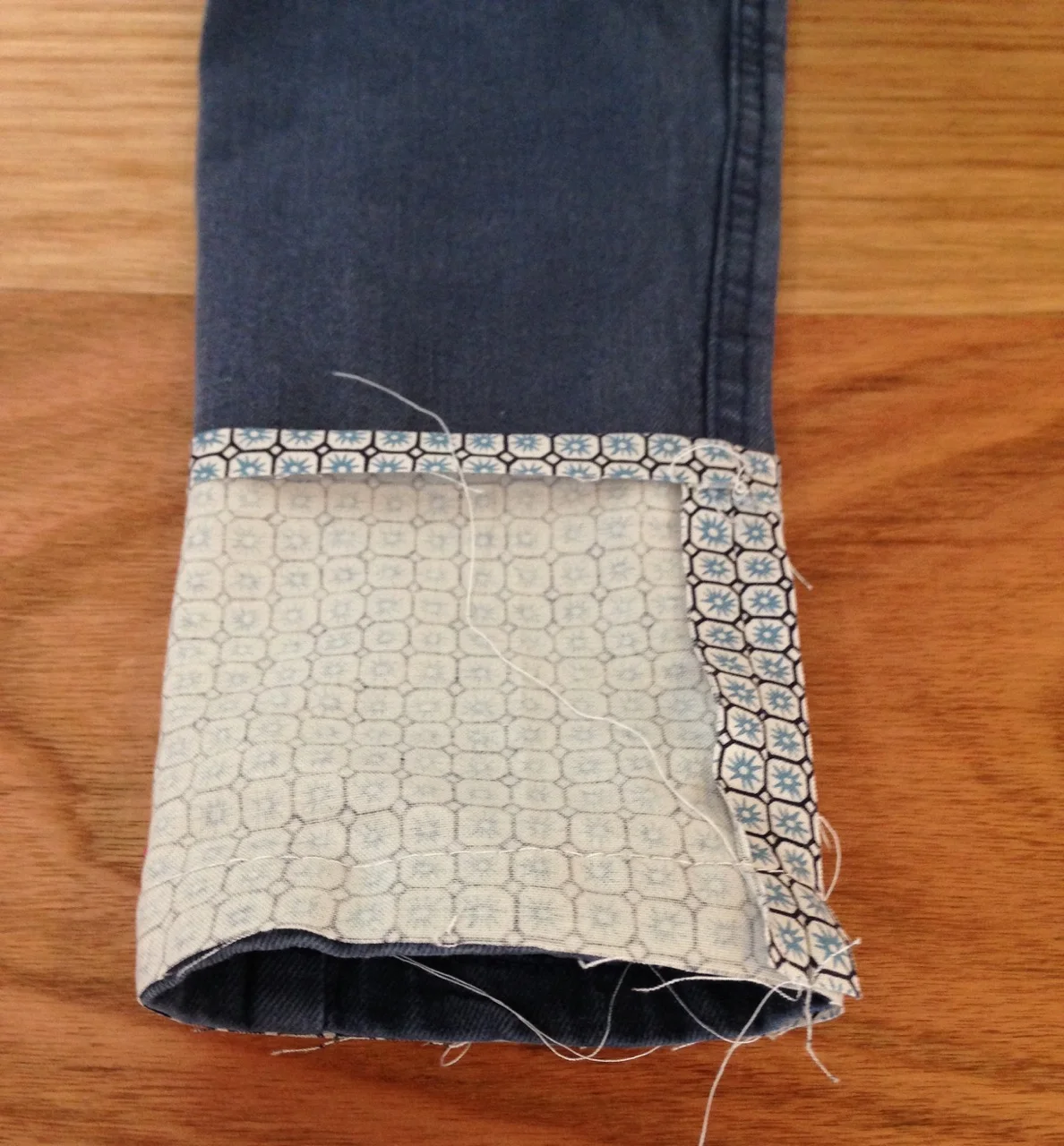 jeans with fabric cuff