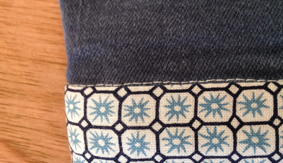jeans with fabric cuff