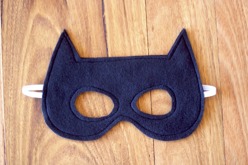 Bevise Ti skarp A Free Batman Mask Pattern for you! — Willow and Stitch