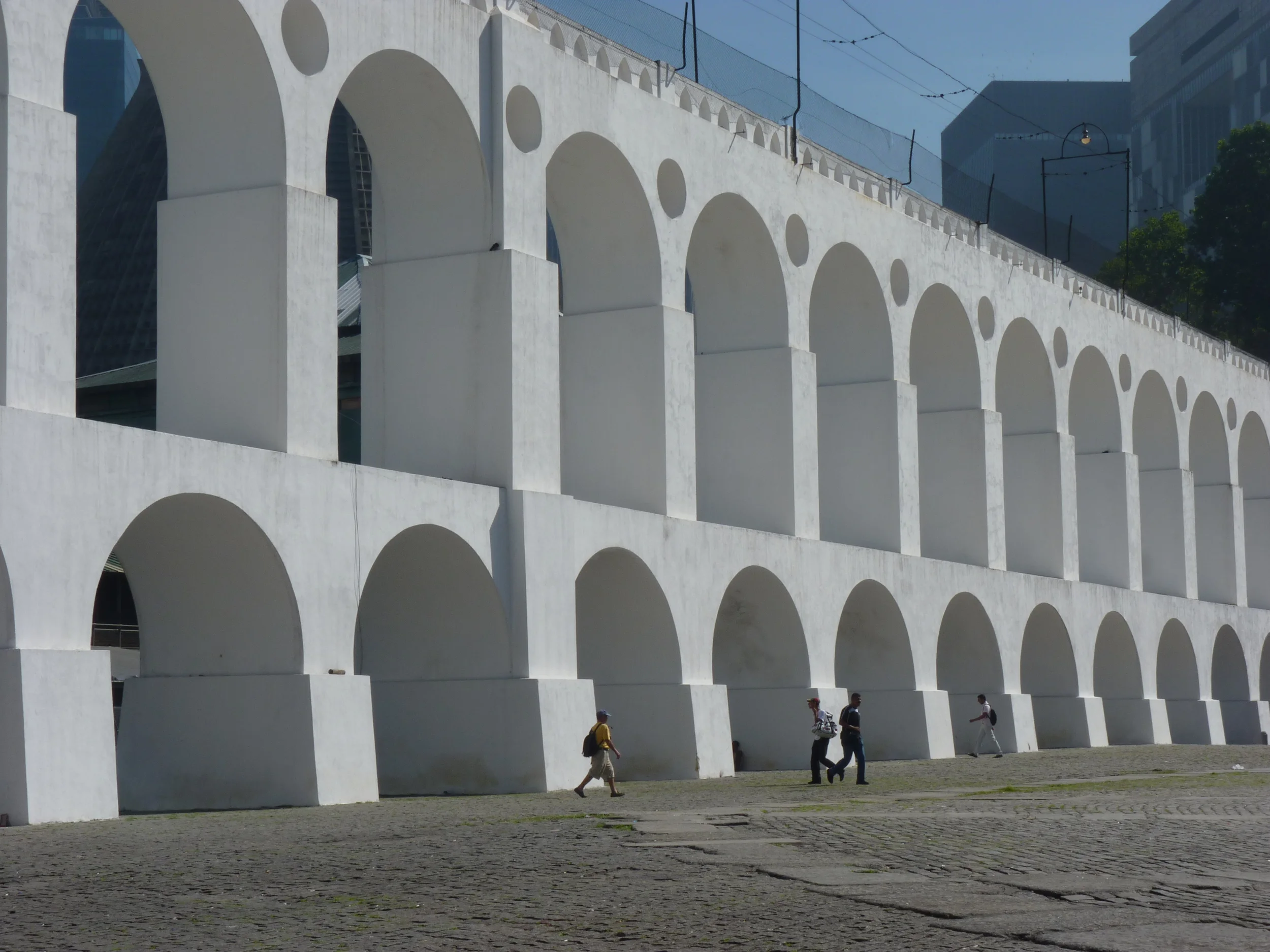 Rio (Arcadas da Lapa - Mankind as miniature)