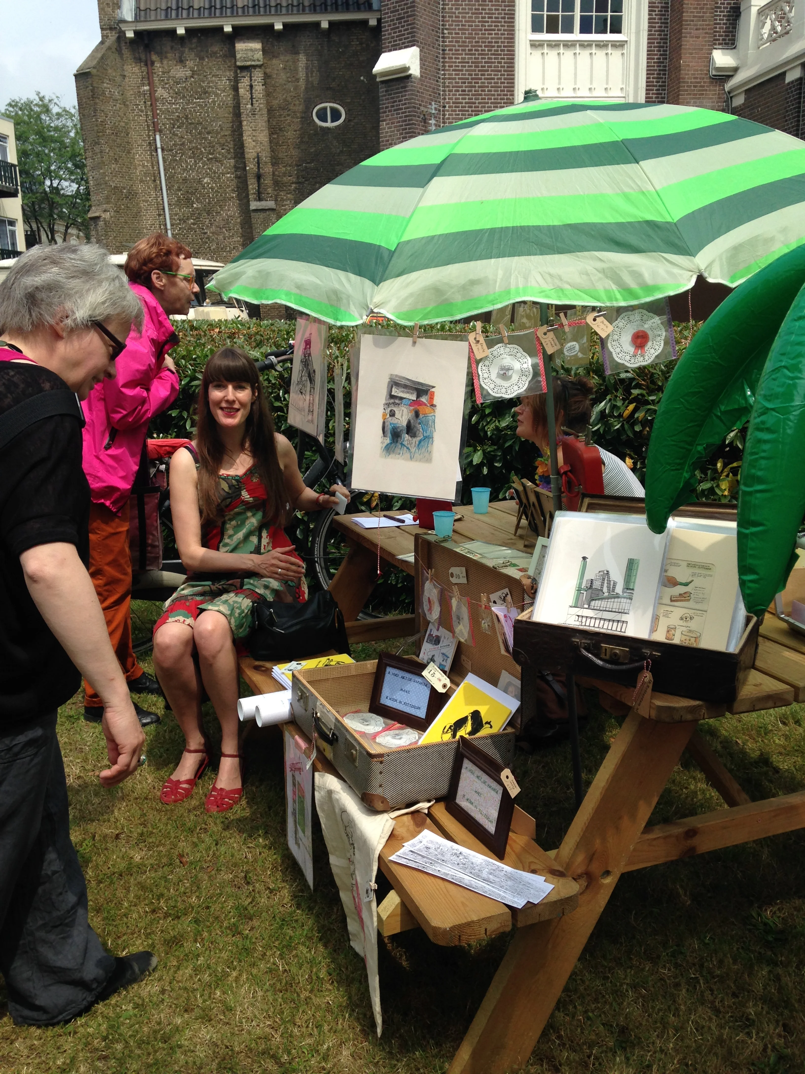 De stand van ikrotterdam.nl, een collectief van 3 tekenaars. Toffe Rotterdamse illustraties!