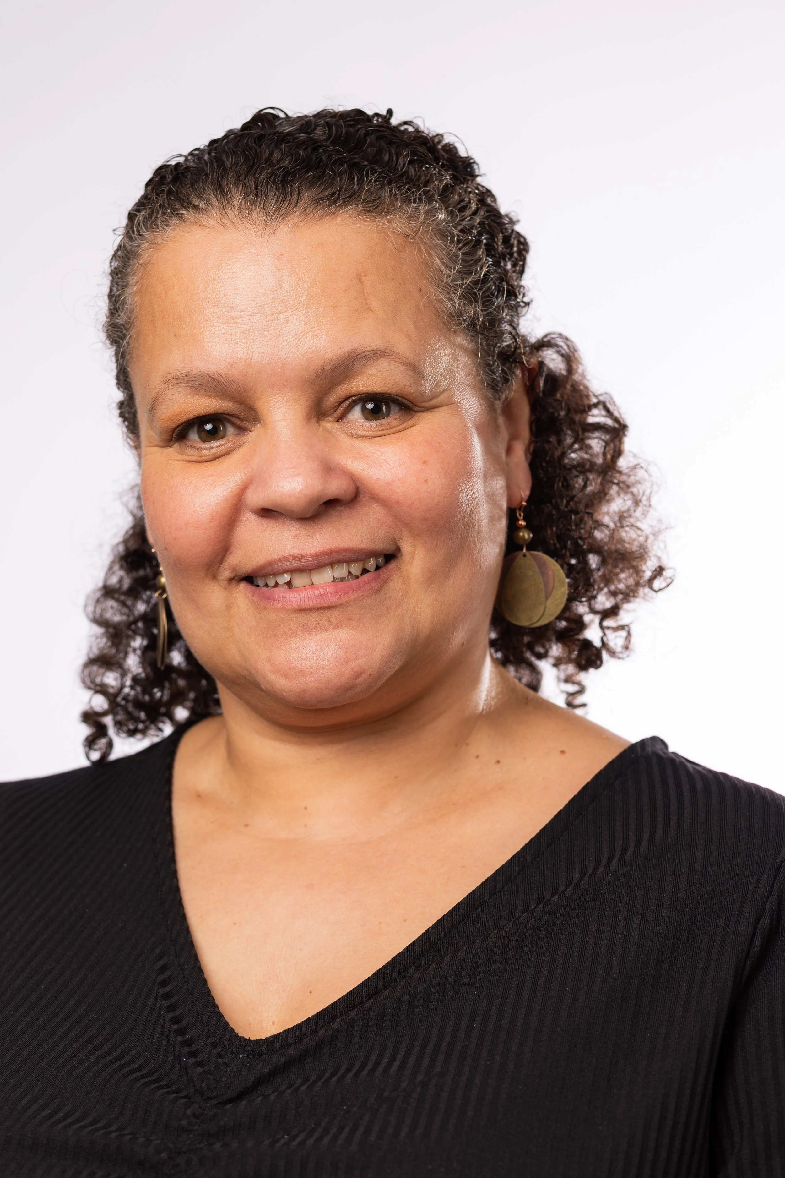 Tracey: Associate Co Director CG: Collaborative Leadership