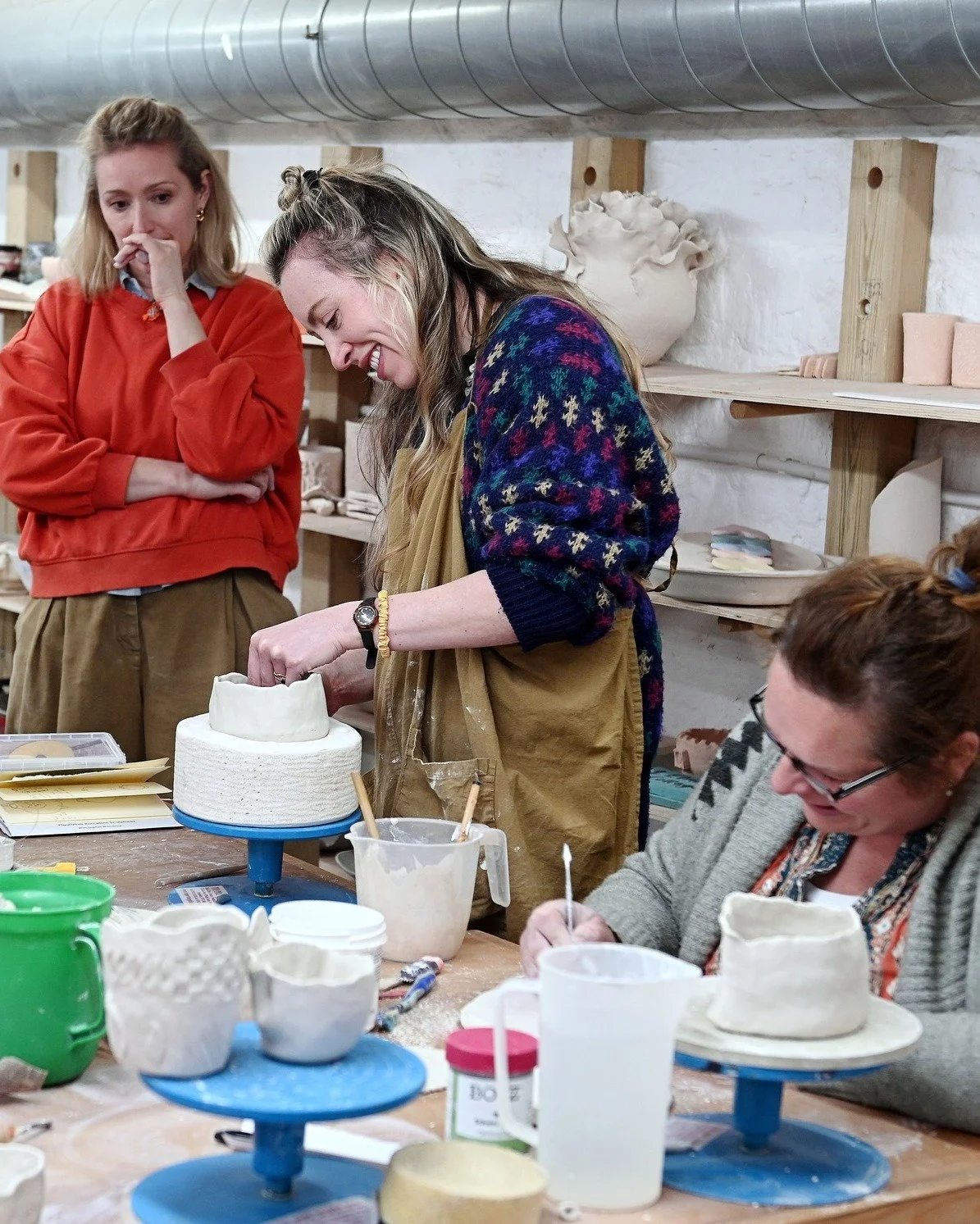 📣 JOB OPPORTUNITY!

Participation Manager @newbreweryarts 

Want to inspire people to  learn new skills, discover confidence and become part of a creative community?

New Brewery Arts are looking for a Participation Manager to join their Senior Mana