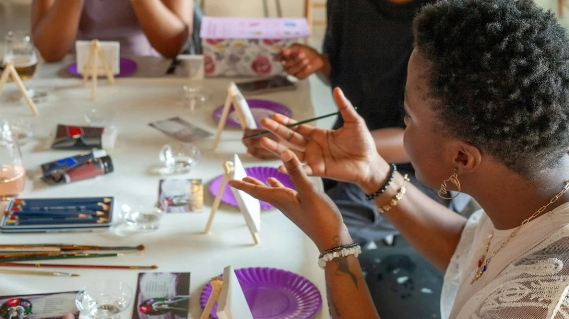 Volunteer Opportunity: Support Gloucester Guildhall's Art &amp; Language Cafe