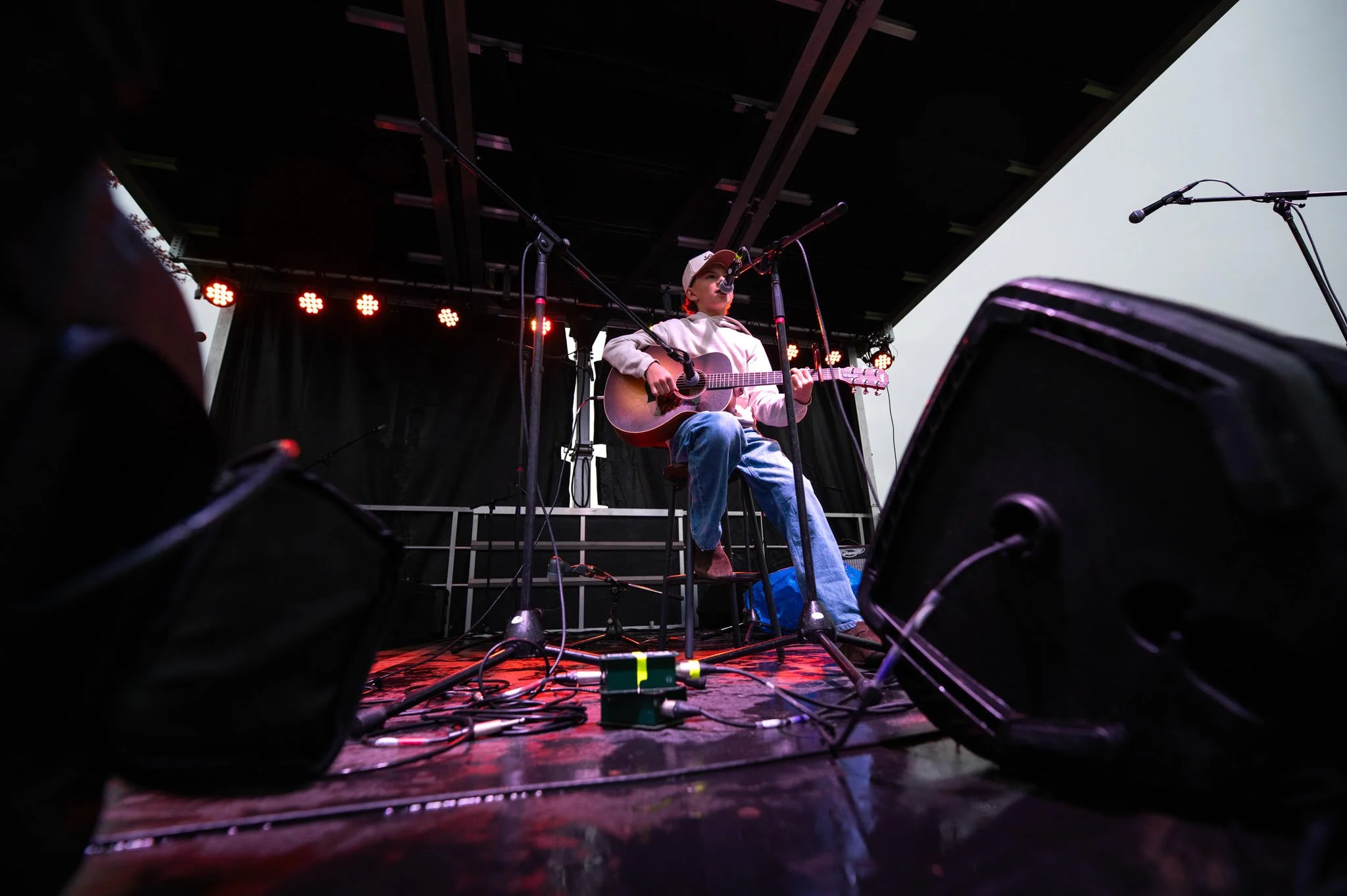 Oliver Orr - Warm & Fuzzy Fest 10.11.26 (12 of 4).jpg