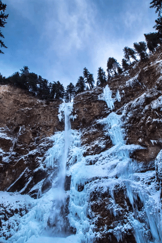 Lautourell Falls.gif