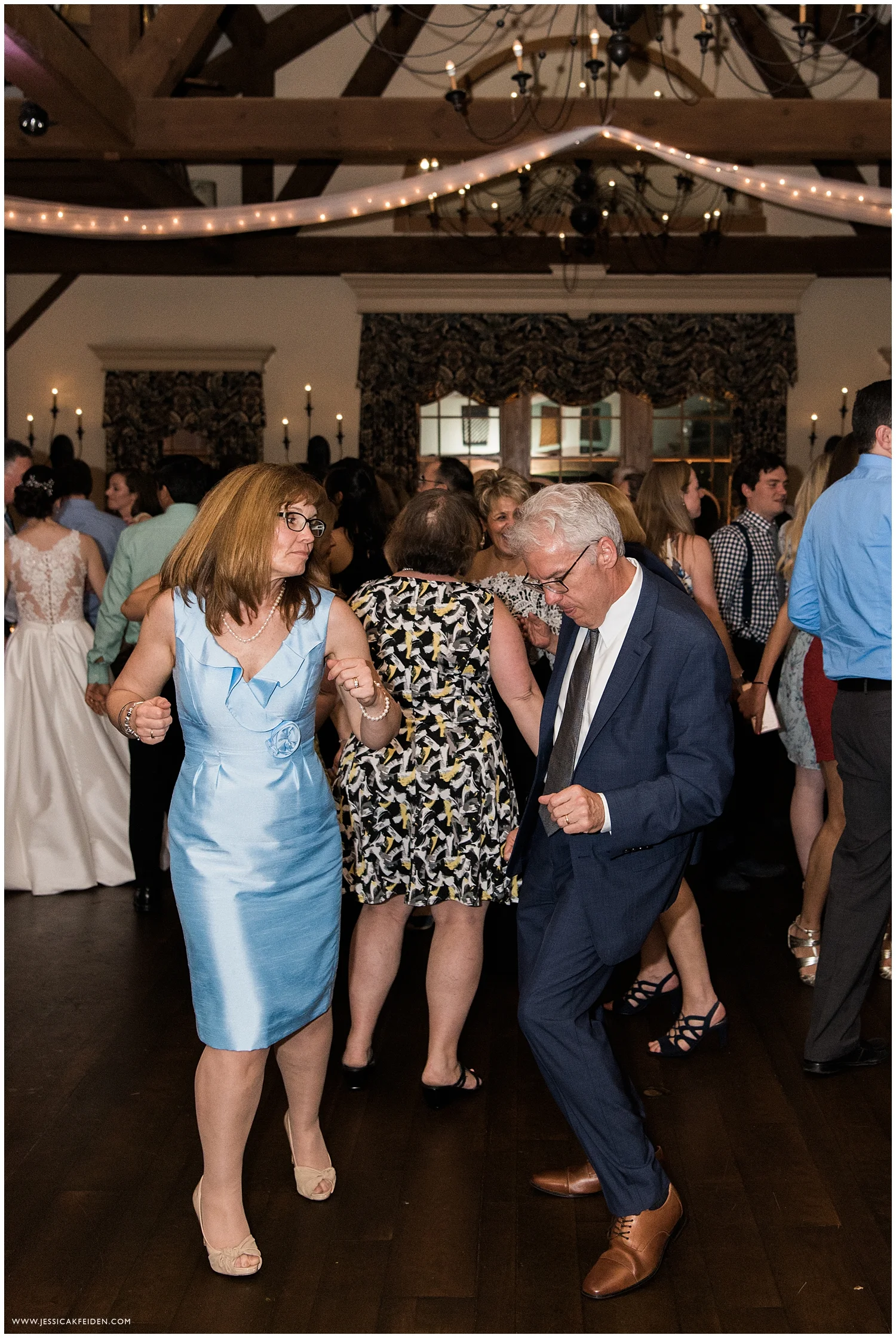 Jessica K Feiden Photography_Publick House Inn Wedding Photographer_0074.jpg