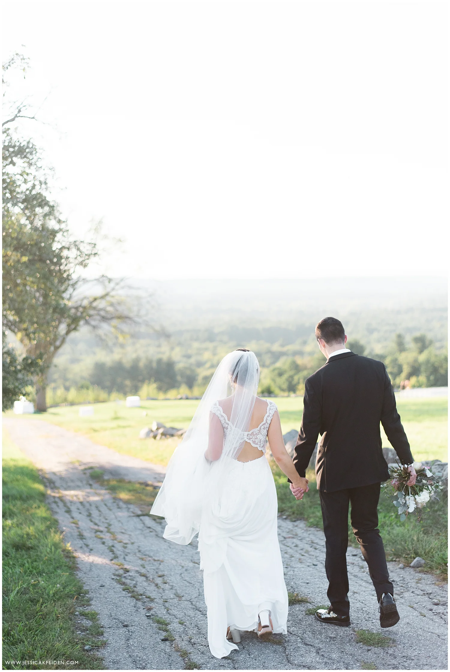 Jessica K Feiden Photography_The Fruitlands Museum Wedding_0049.jpg