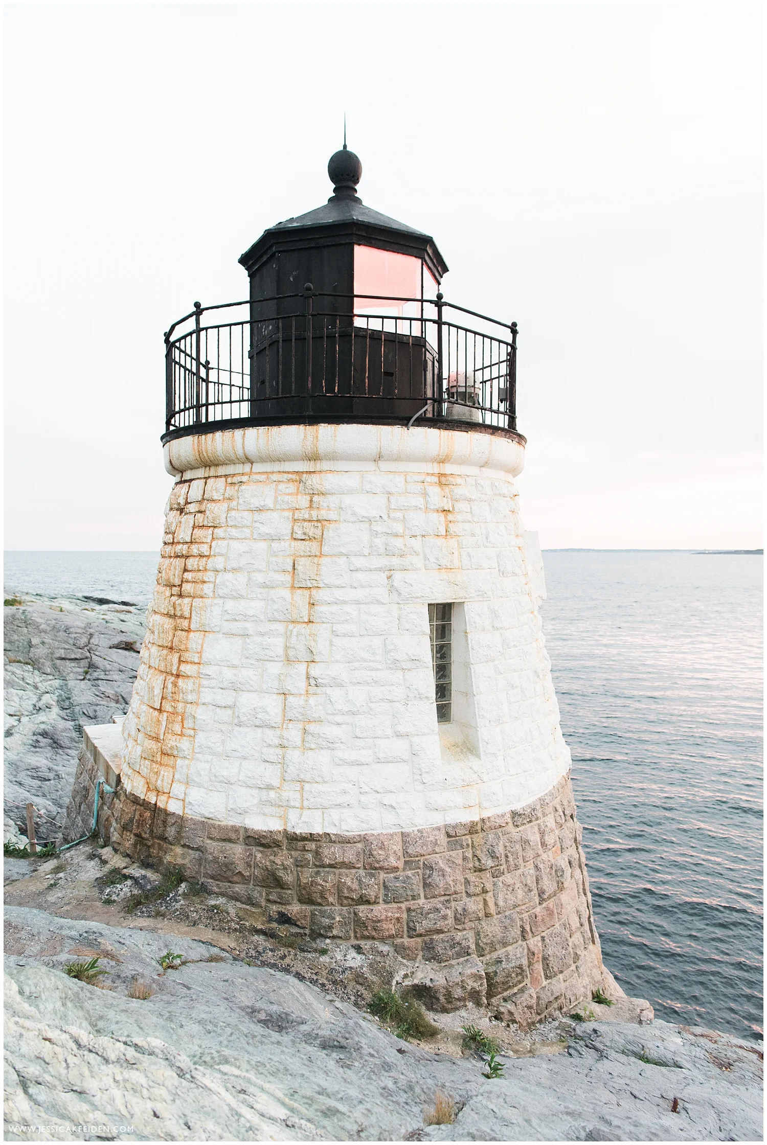 Jessica K Feiden Photography_Castle Hill Lighthouse Newport Engagement Session Photographer_0011.jpg