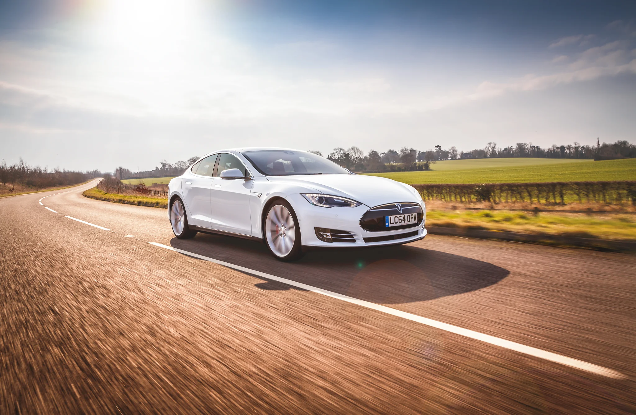 Tesla P85D