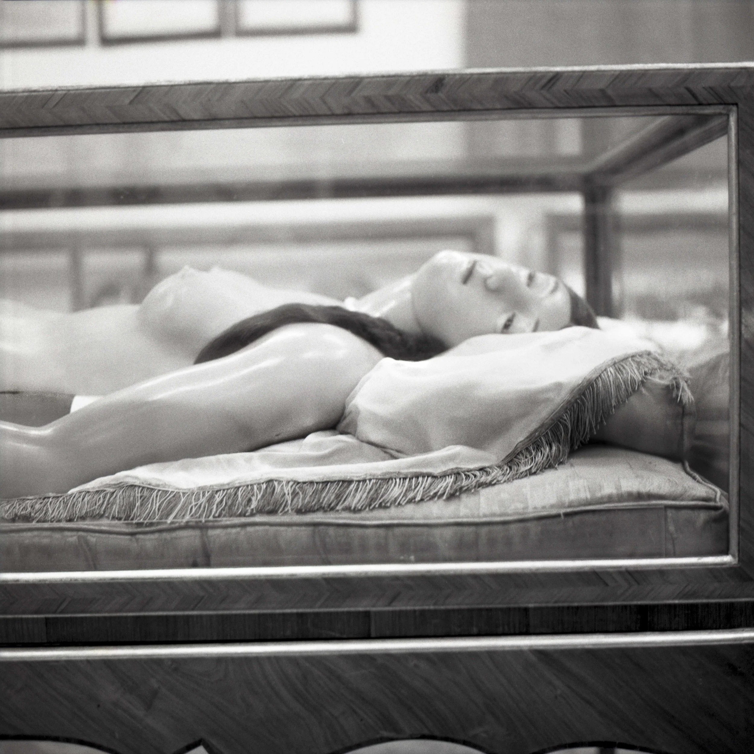 you let me go Florence, Italy, 2015