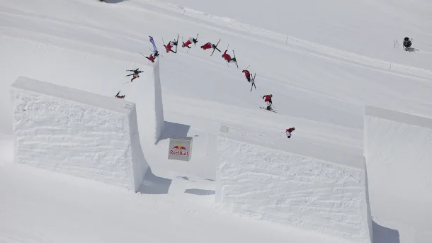 Simon Dumont Red Bull Cubed Pipe.jpg