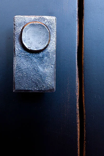 mounted knob.jpg