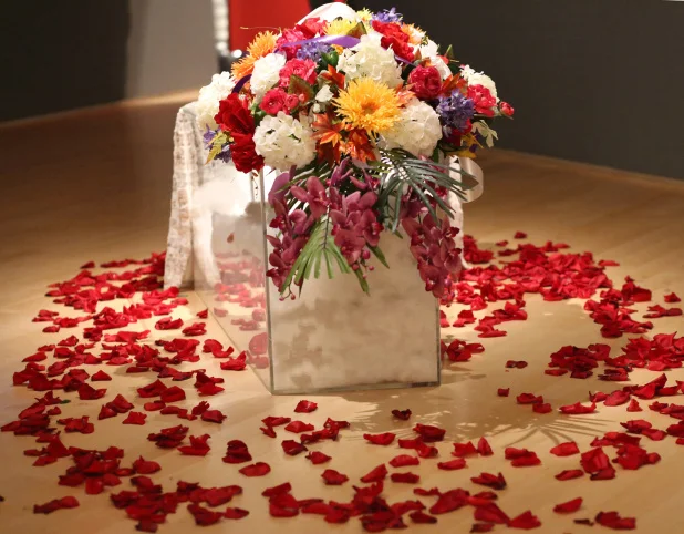 Snow Black and the Huntsman – Musings on the work of Zanele Muholi