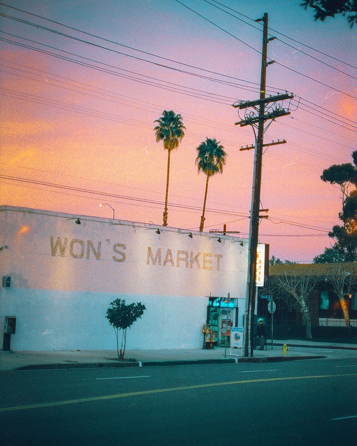 Angels
.
#cinestill800t #shootfilm #grainisgood #35analog #staybrokeshootfilm #photocinematica #thefilmgang #35mmbook #349amcollection #thinkveryfilm #35mm_look #supersweetstreet #nightwalkermagazine #strangertonez #forevermagazine #afilmcosmos #stre