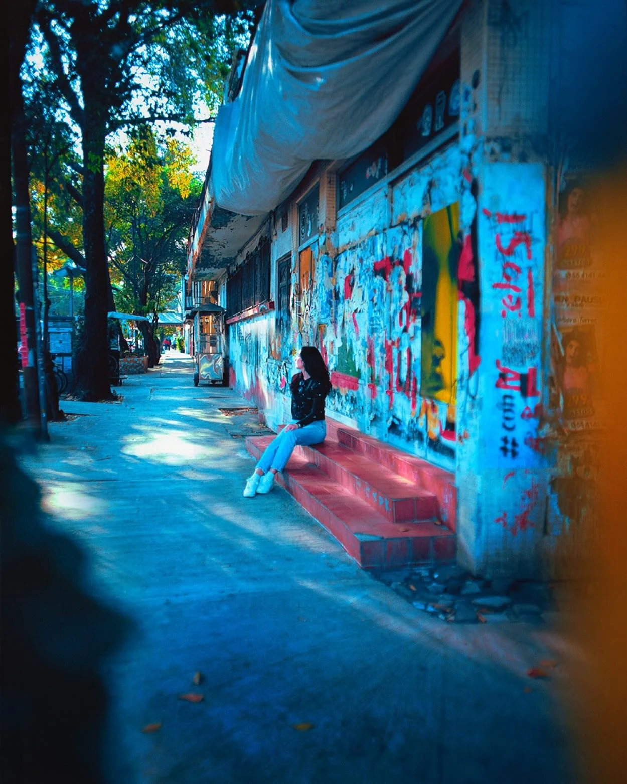 @jeannejo in Mexico. CDMX Jan 2025.
.
#portra400 #120 #mediumformat #shootfilm #grainisgood #staybrokeshootfilm #analoguevibes #photocinematica #thefilmgang #349amcollection #thinkveryfilm #supersweetstreet #nightwalkermagazine #strangertonez #foreve