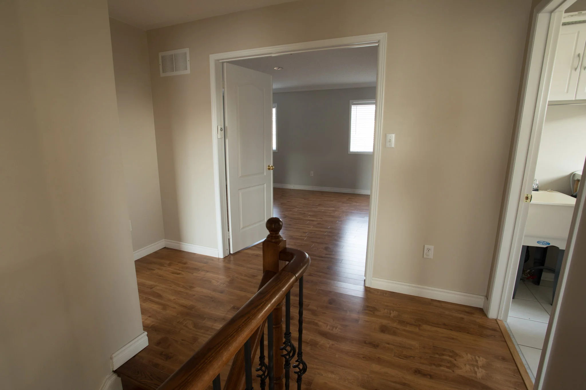 20 Dells Cres - 11 - 5389.jpg