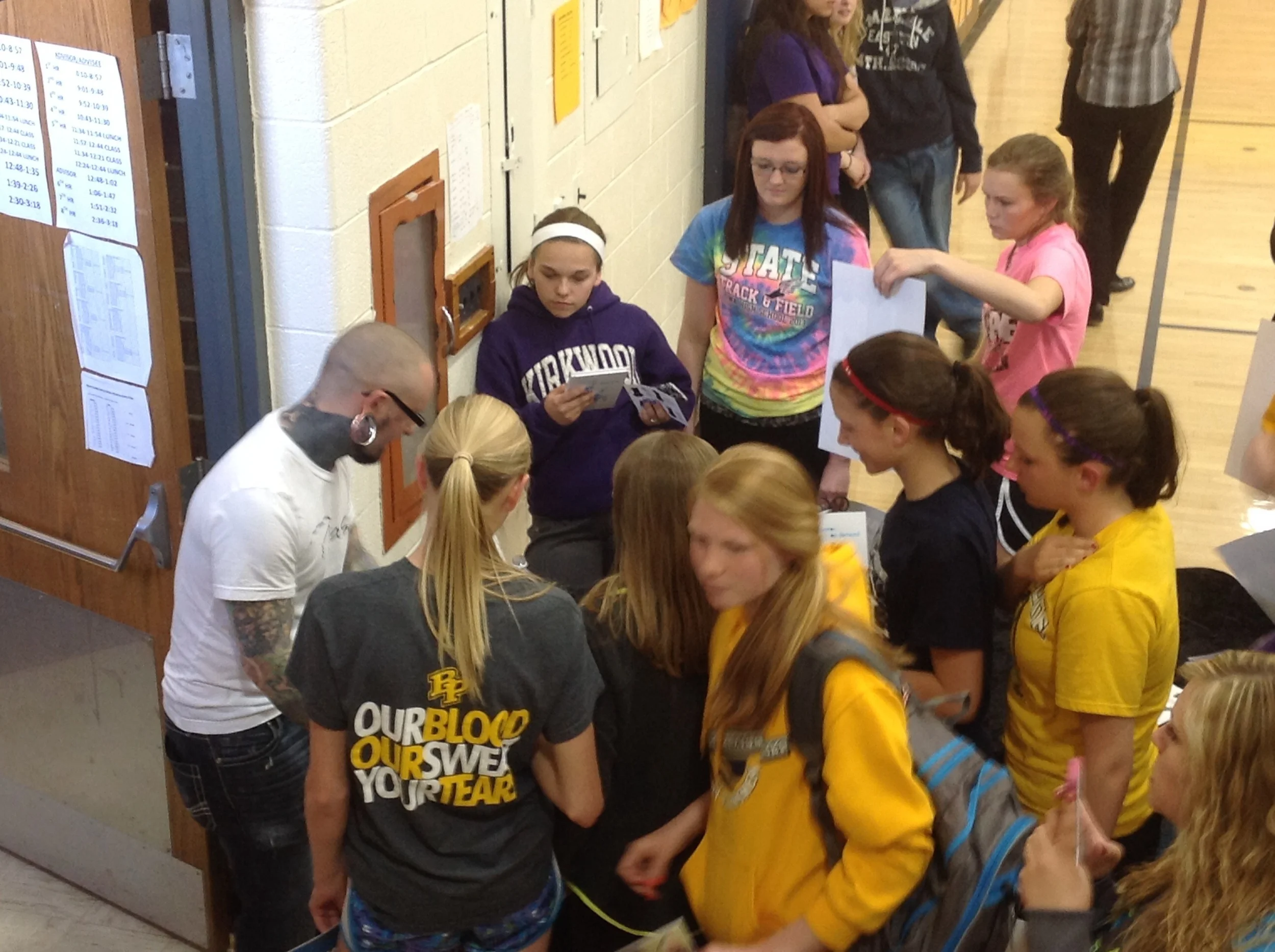 Mingling with Students on the Manners & Motivation Tour!