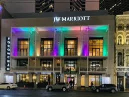 abercrombie hotel mardi gras