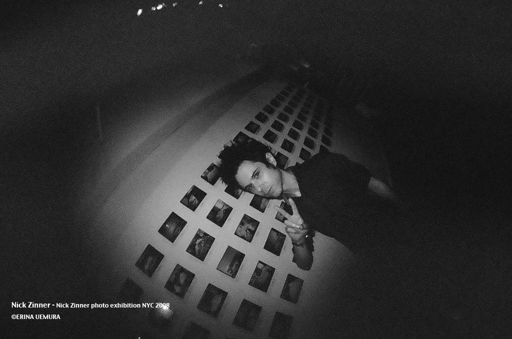 Nick Zinner 2008.jpg