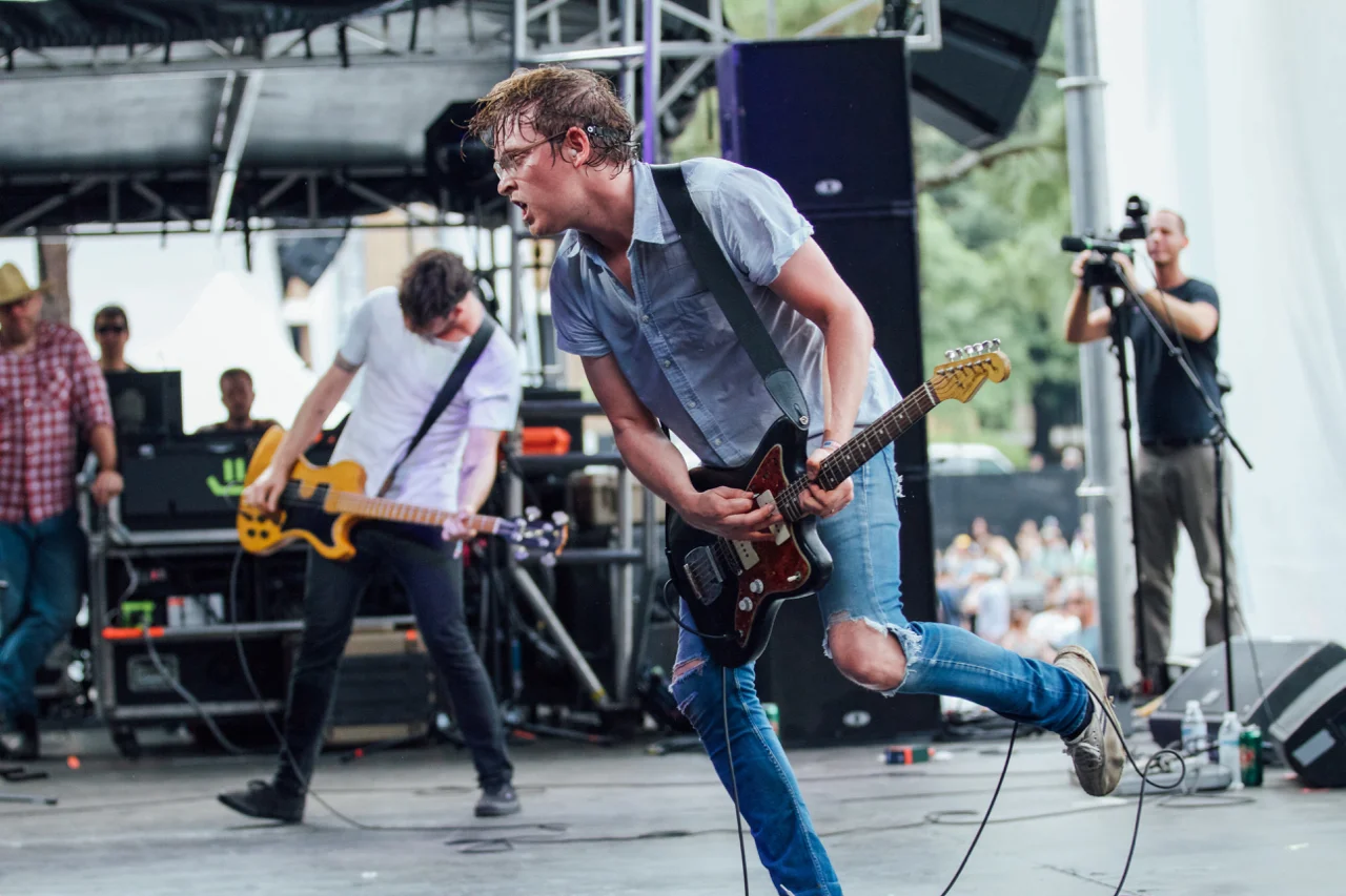 METZ - Shaky Knees Fest 2015