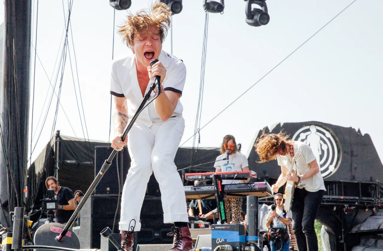Coachella2014 - Cage The Elephant 1.jpg