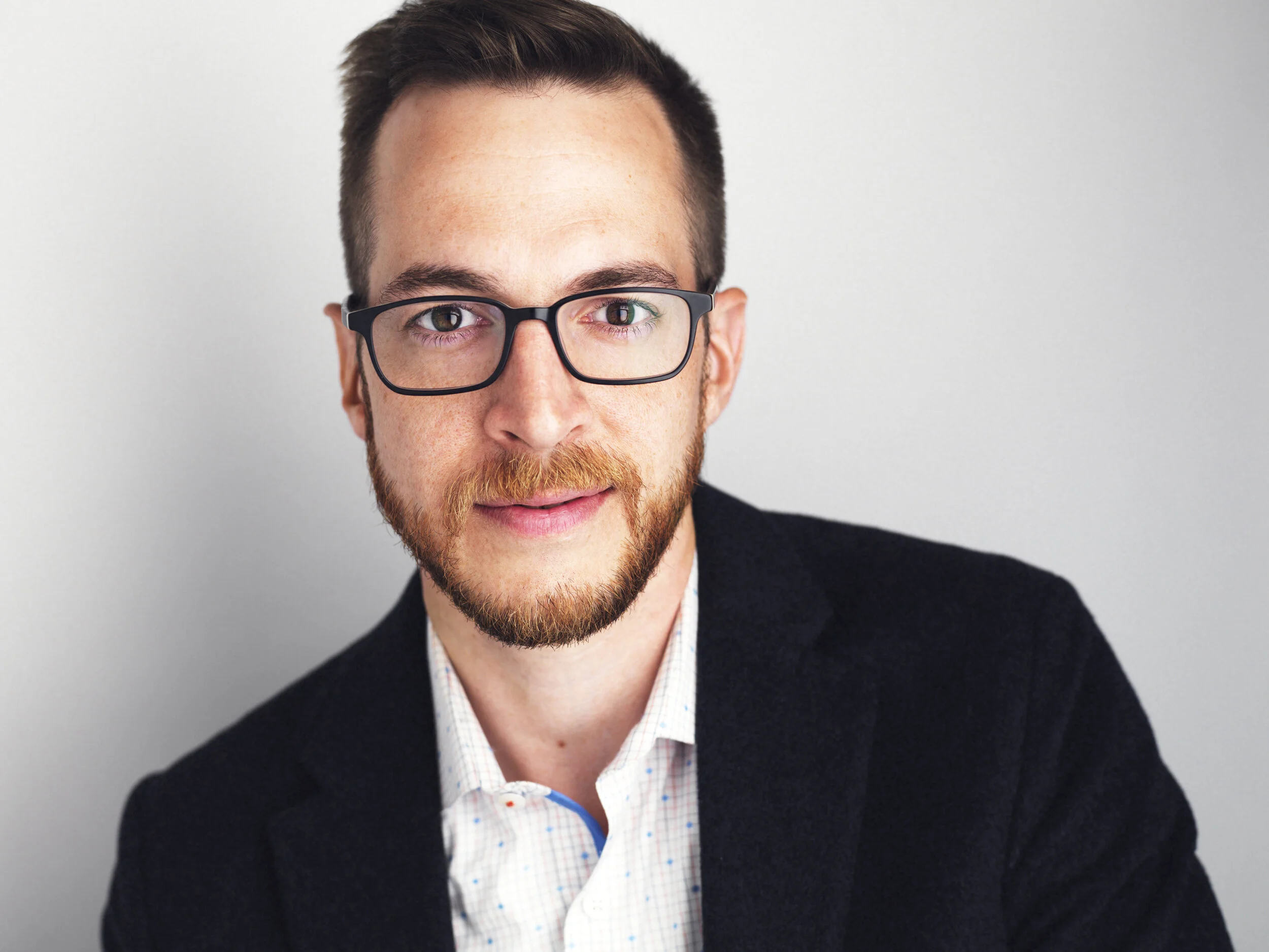 Brendn Vierra Headshot.jpg