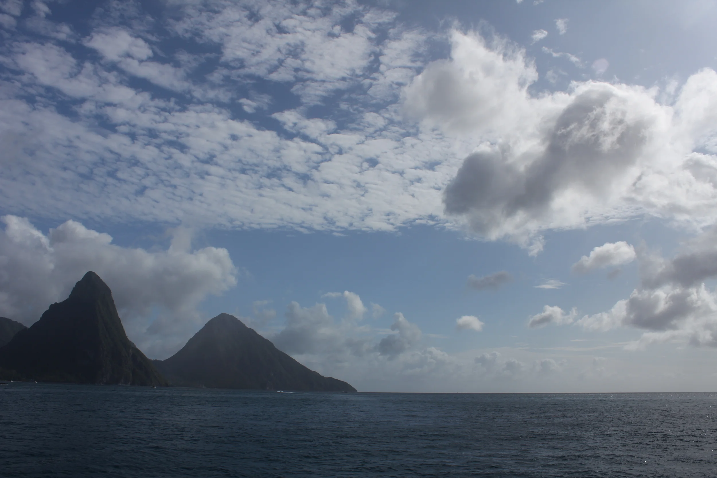 2. juledag - kort seilas til Soufrieres