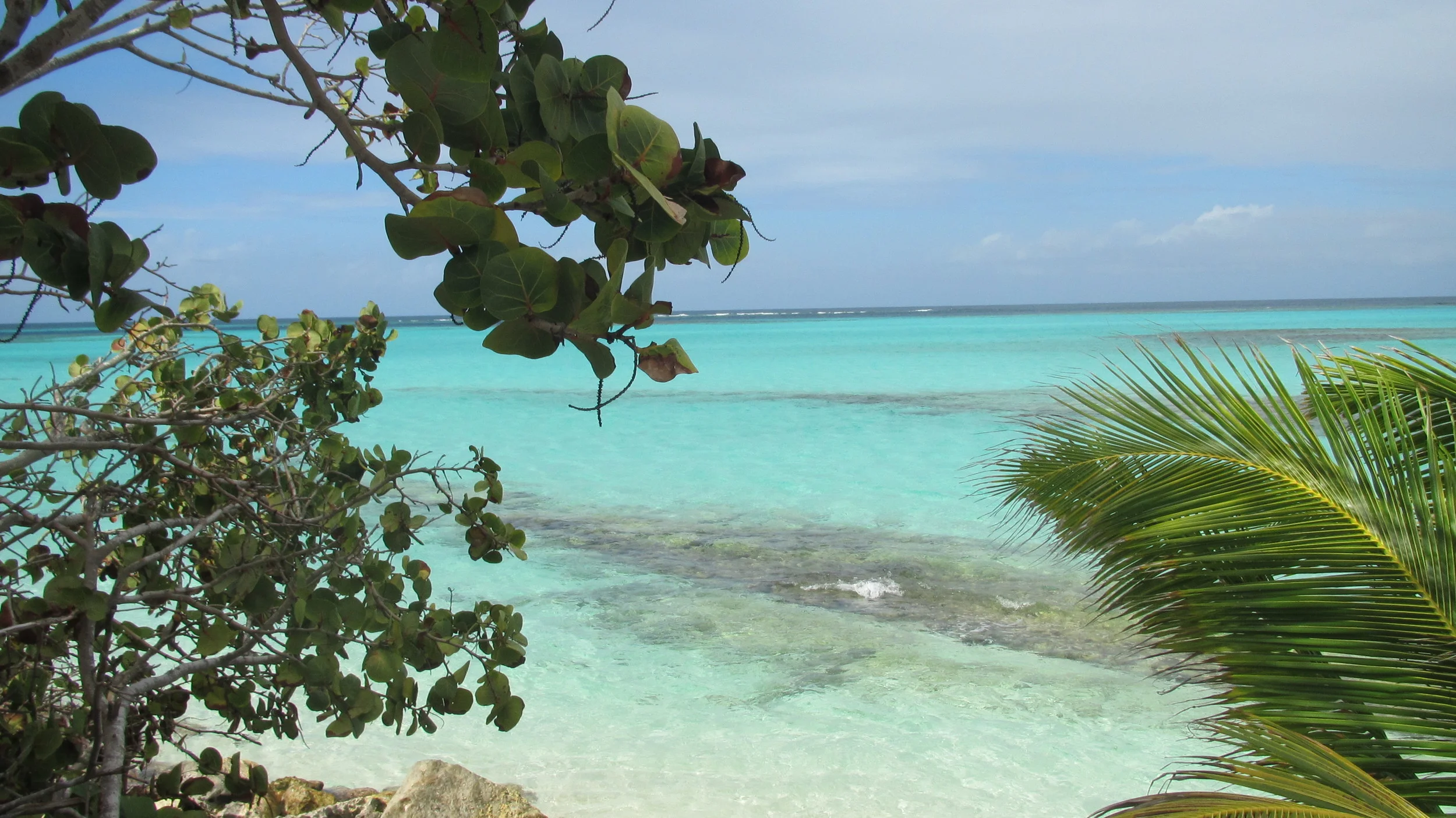 Mye fint å se fra sykkelen på Anguilla