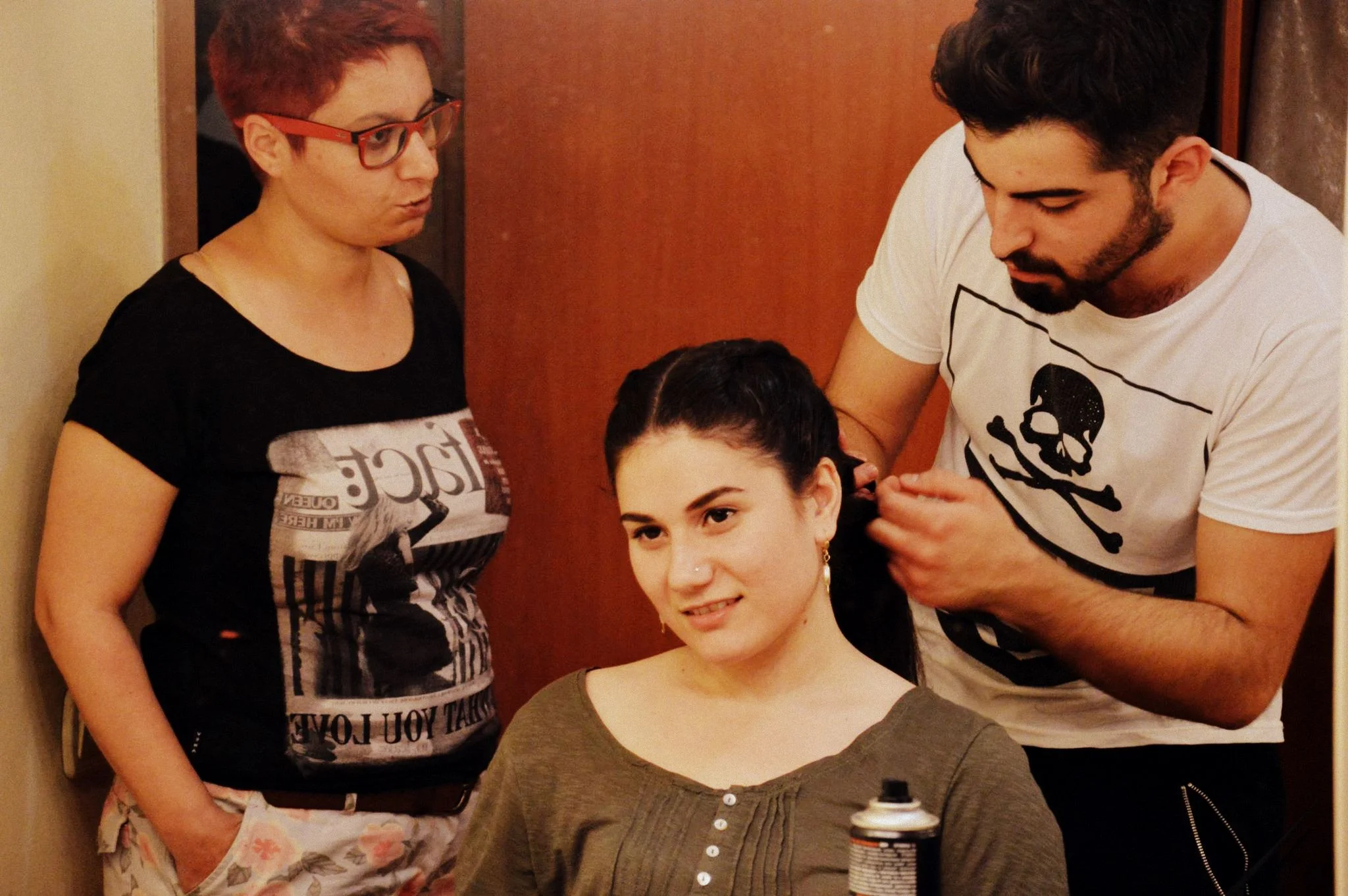 AT TİYATROHANE 5.jpg