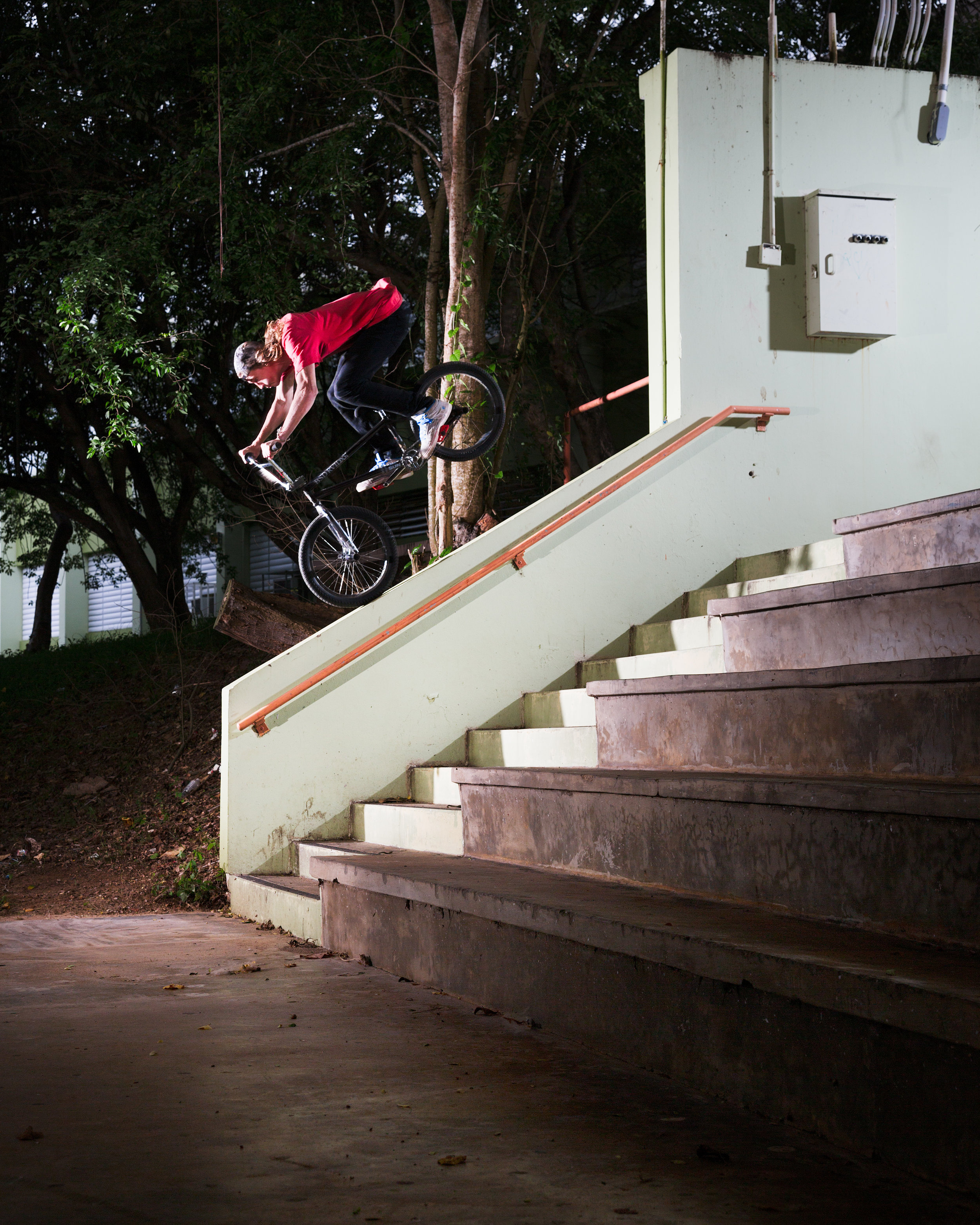 Reed-Stark-Nose-Hanger-BMX-Devin-Feil.jpg