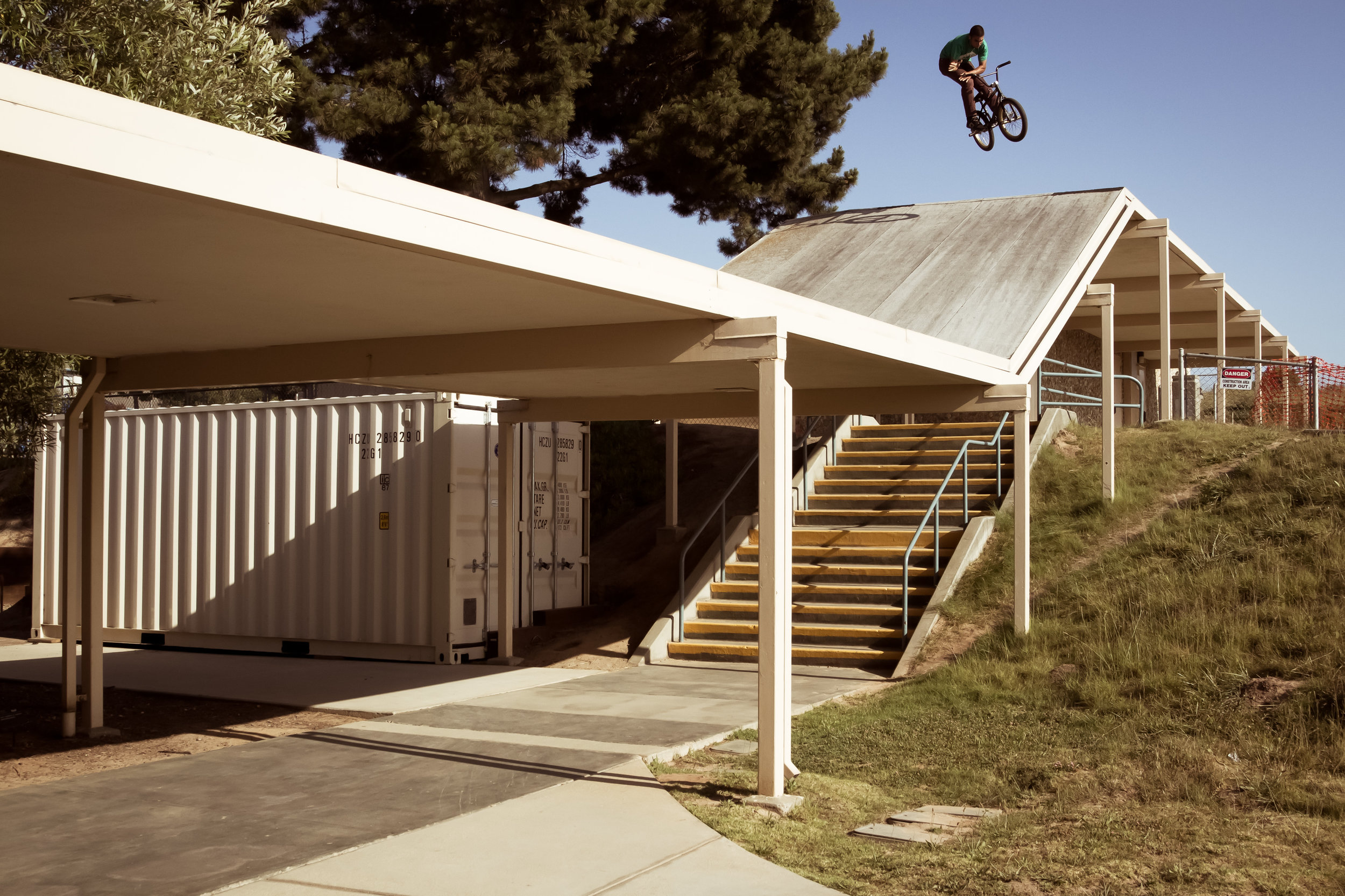 Alex-Raban-BMX-Halfcab-Barspin-Devin-Feil.jpg