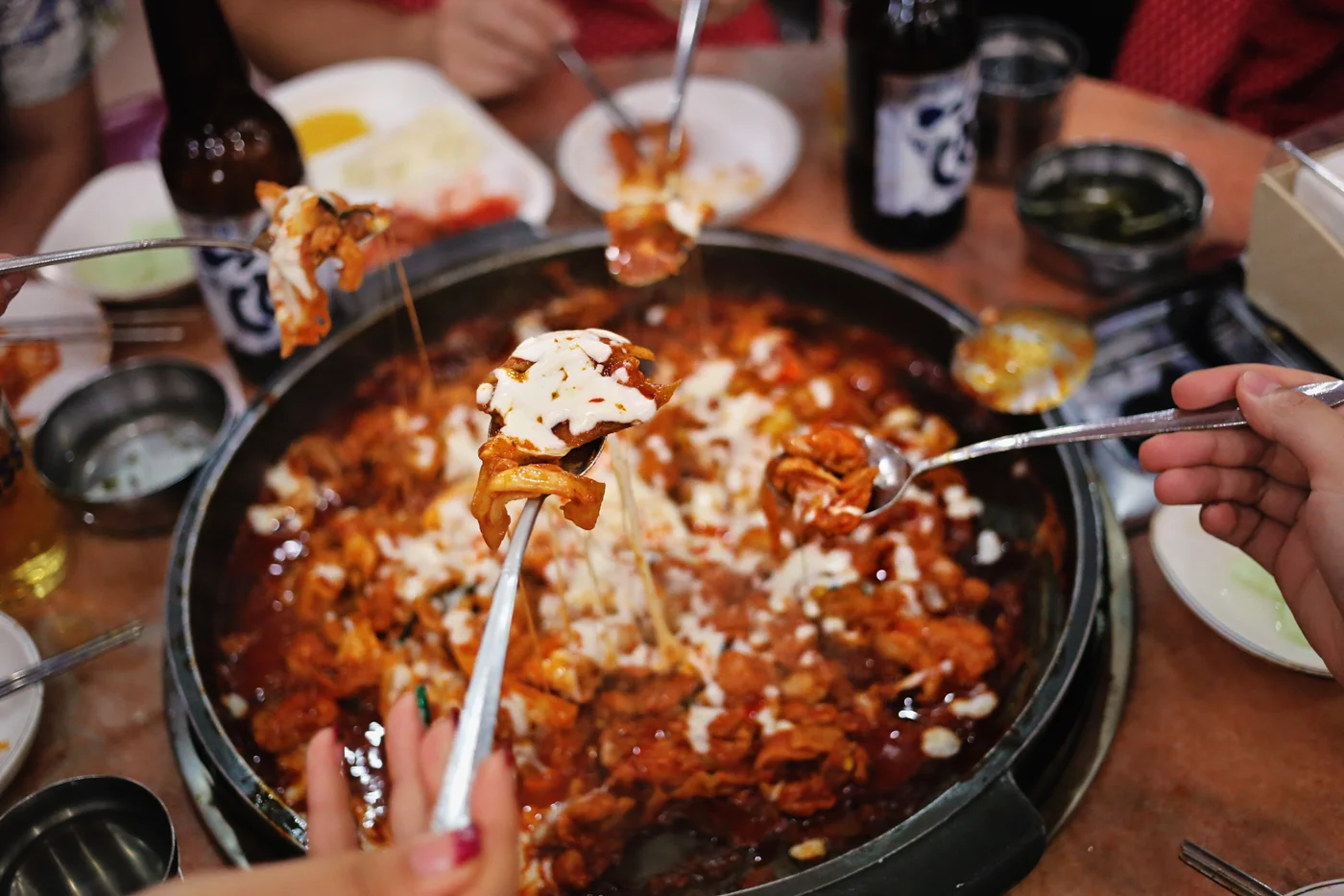 Greysuitcase Seoul Restaurant Series: Chuncheonjip Dakgalbi Makguksu (춘천집닭갈비막국수), Sinchon (신촌), Seoul, South Korea.