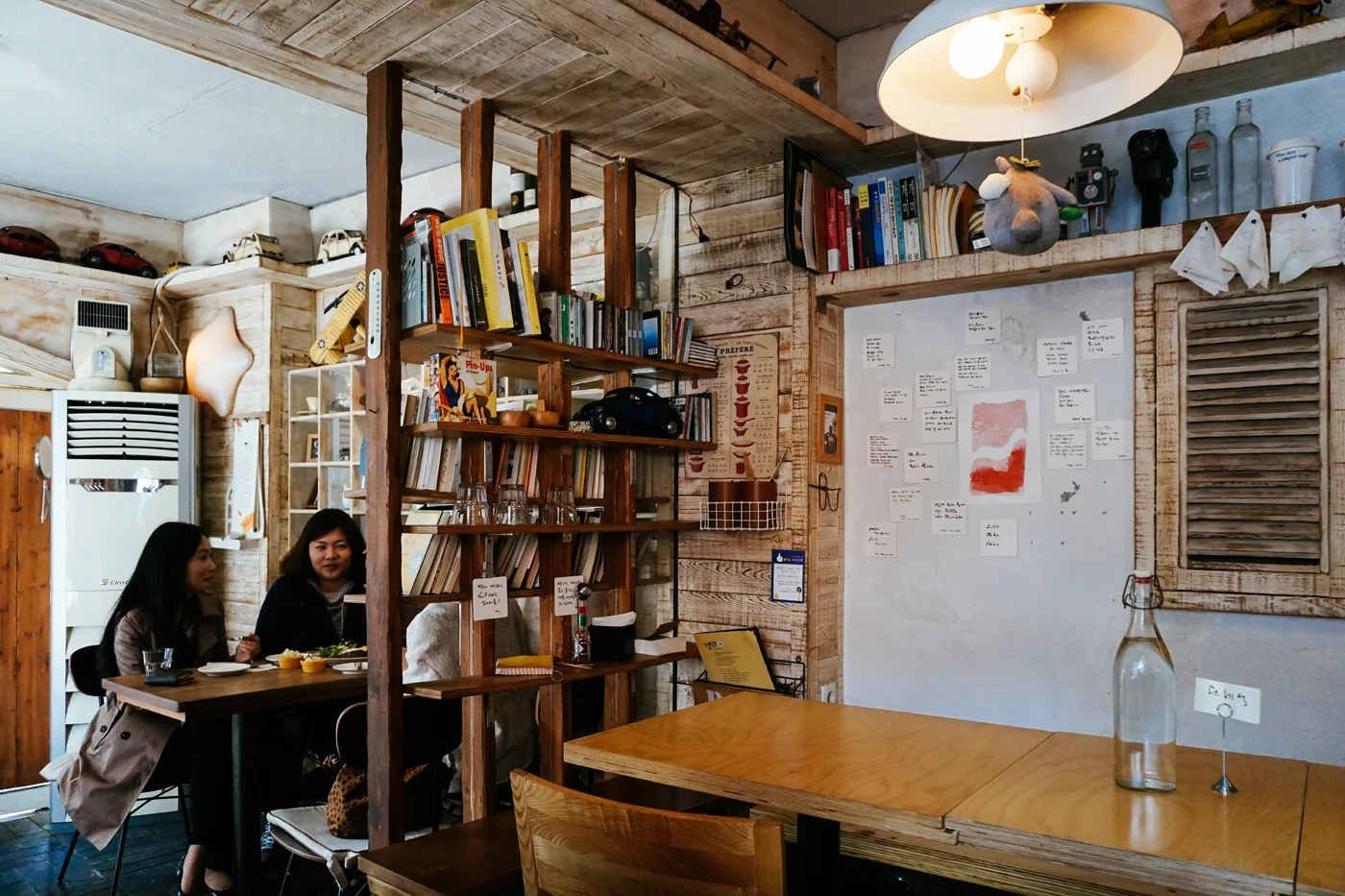 Seoul Restaurant Series: Cafe The Yellow (더엘로우), Yeonnam-dong (연남동), Seoul, South Korea.